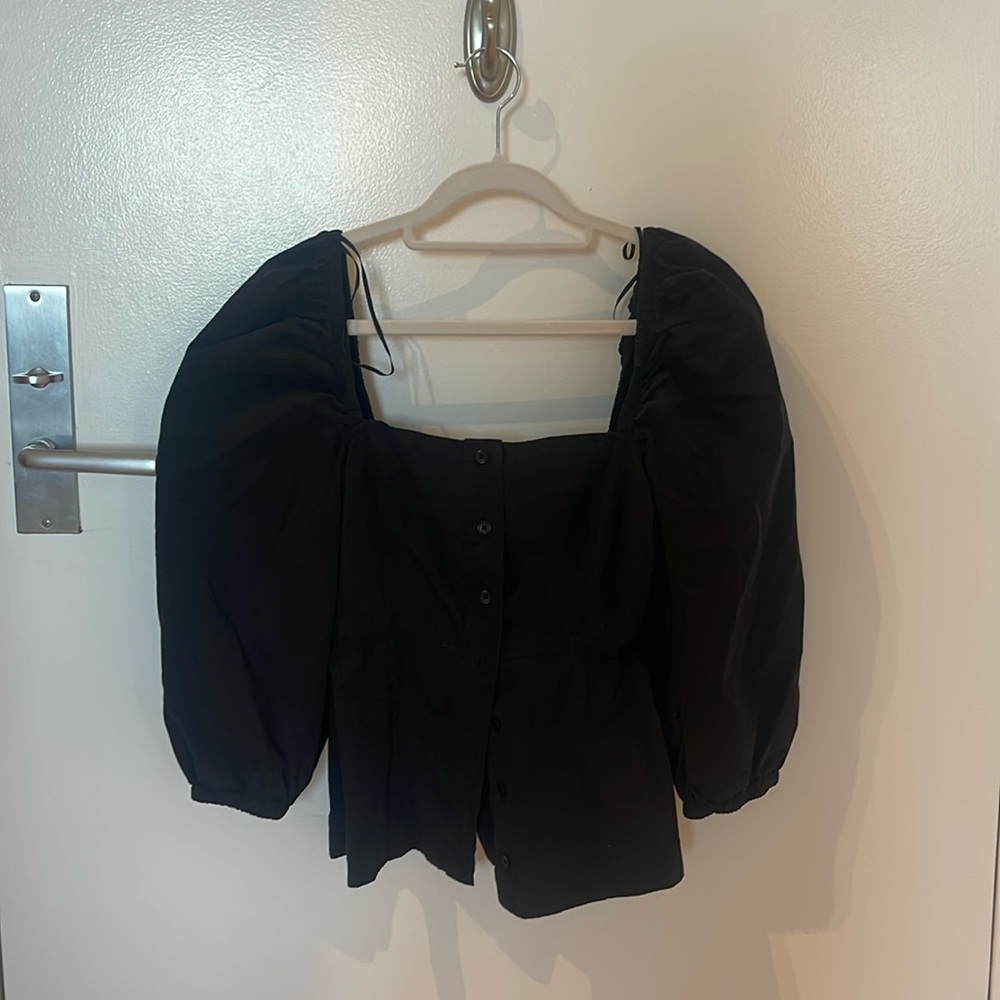 Aritzia top